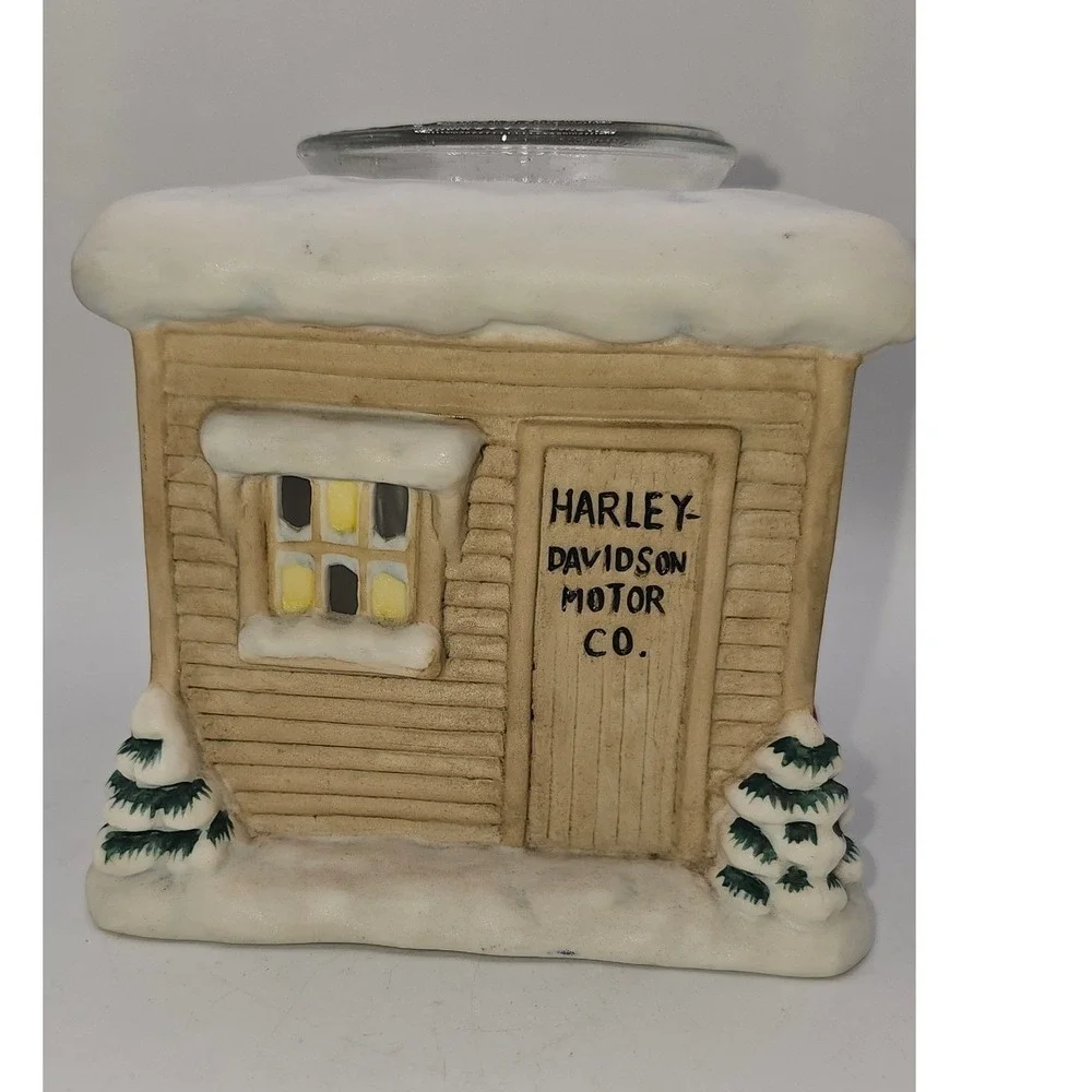 Harley-Davidson Motor Co Winter Cabin Ceramic Candle Holder Wax Warmer Vintage